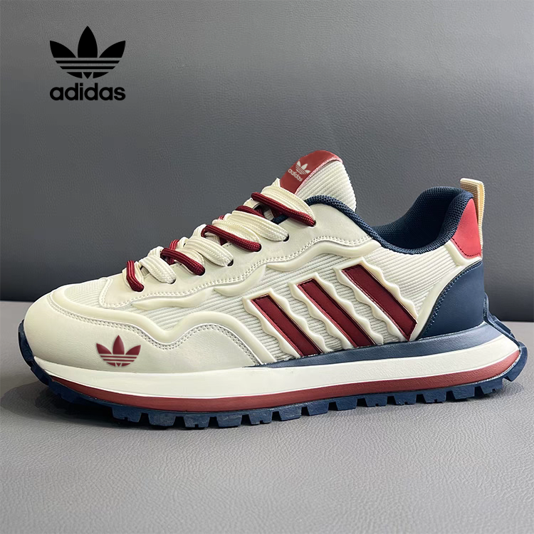 Adidas originalūs žemo lygio sportbačiai