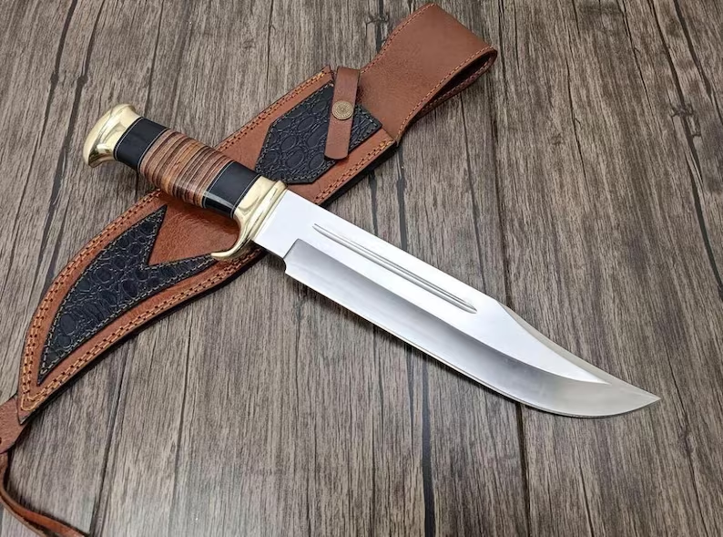 Rankų darbo D2 plieno Bowie peilis su makštimi