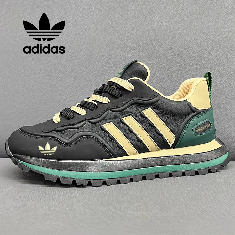 Adidas originalūs žemo lygio sportbačiai